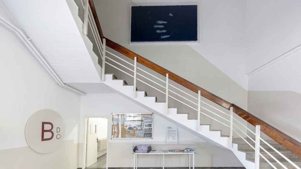 Obra instalada en el Instituto Anna Gironella de Mundet de Barcelona