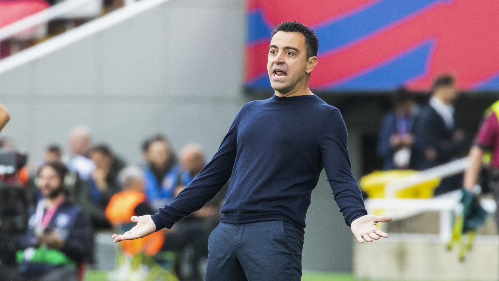 Xavi Hernández durante el partido de Liga contra el Rayo Vallecano