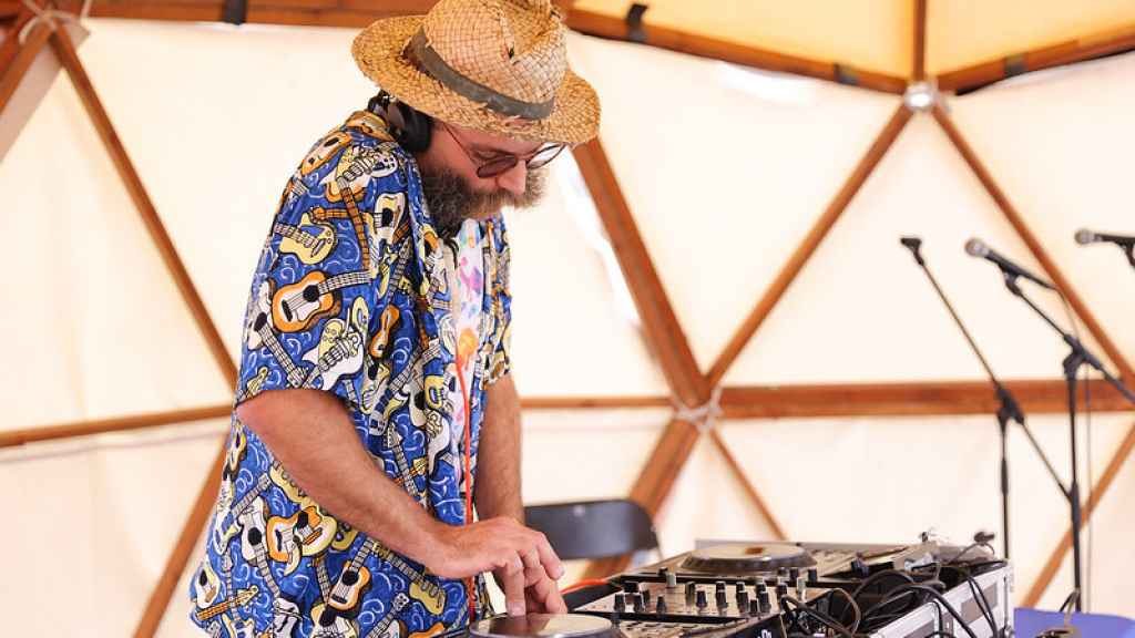 DJ pinchando música en una edición anterior del festival ‘Taste-It’ en Barcelona