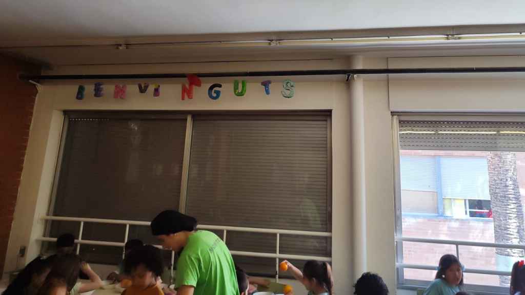 Persiana rota en la escuela Doctor Ferran i Clua