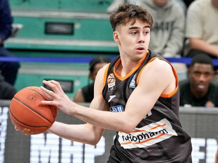 Juan Núñez, base del Ulm