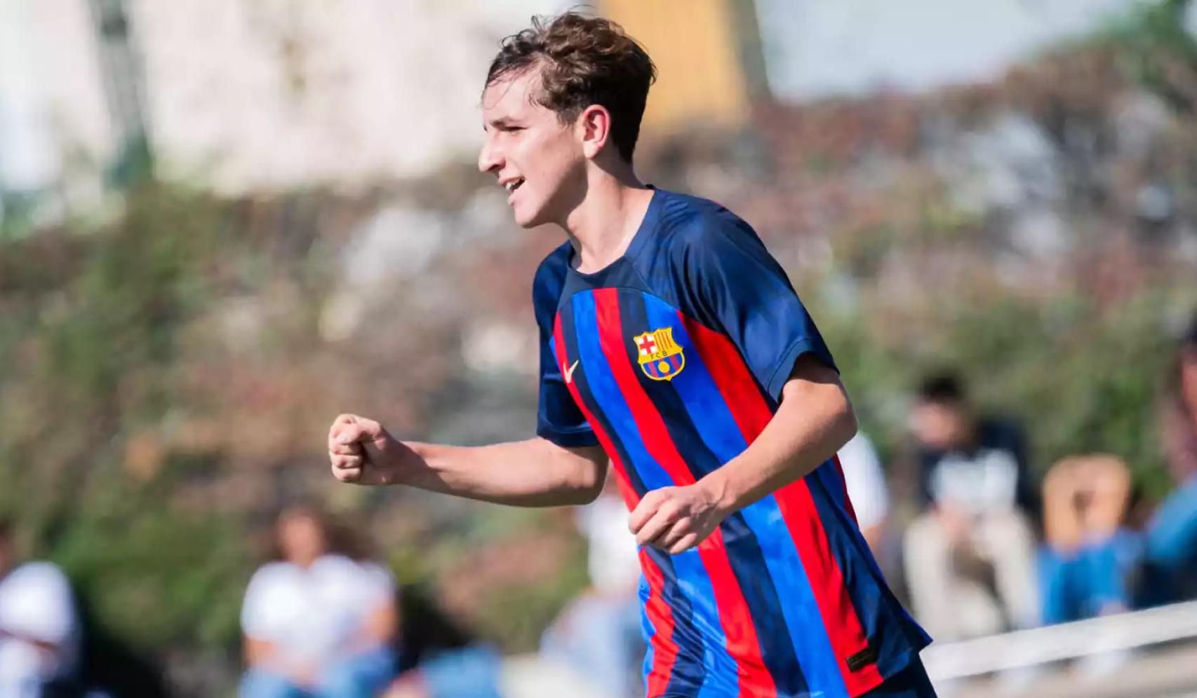 Pedro Rodríguez, promesa de la Masía, celebrando un gol