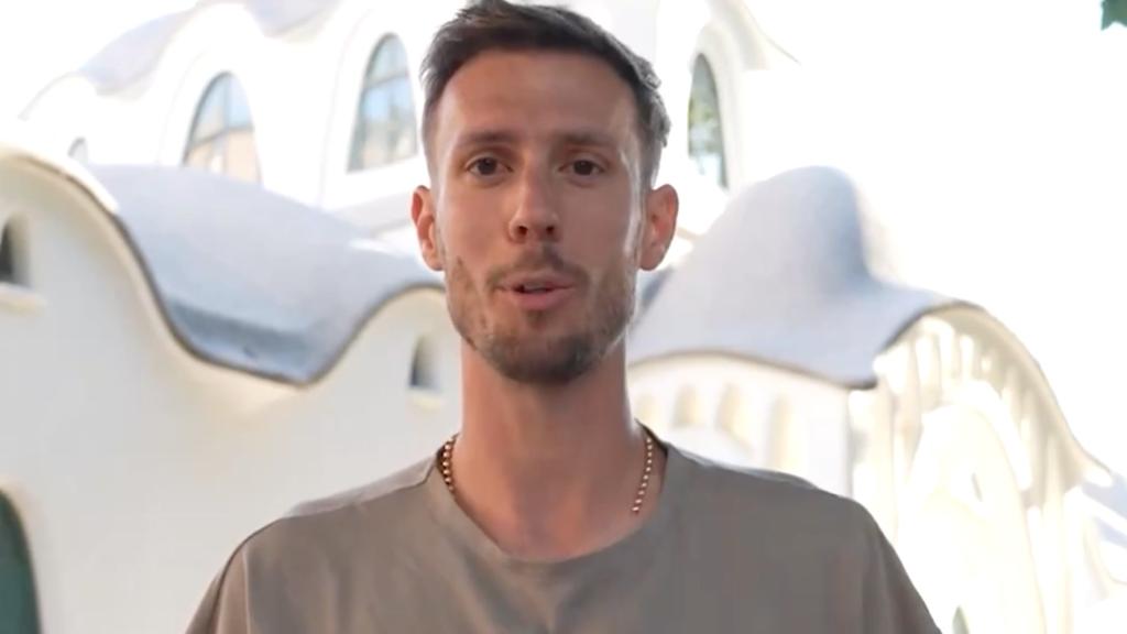 Masia Freixa de Terrassa con el hermano de Dani Olmo