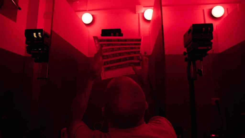 Laboratorio de revelado del IEFC