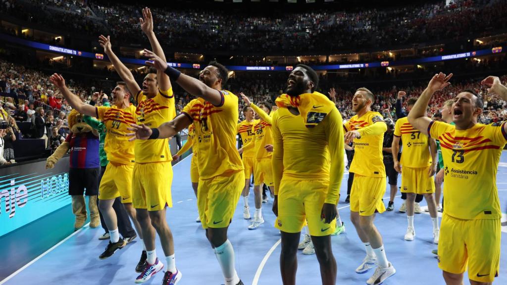 El Barça de balonmano celebra la conquista de la Champions en Colonia