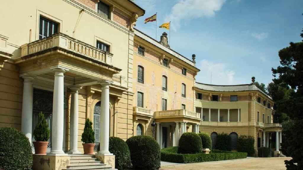 Palau Reial de Pedralbes, a Les Corts