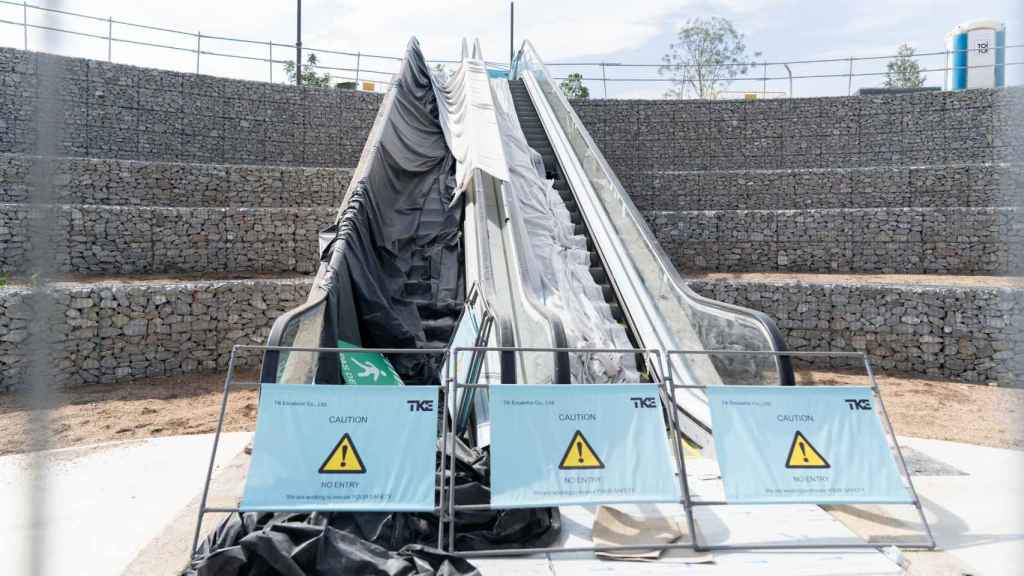 Las escaleras mecánicas de la L1 de Glòries