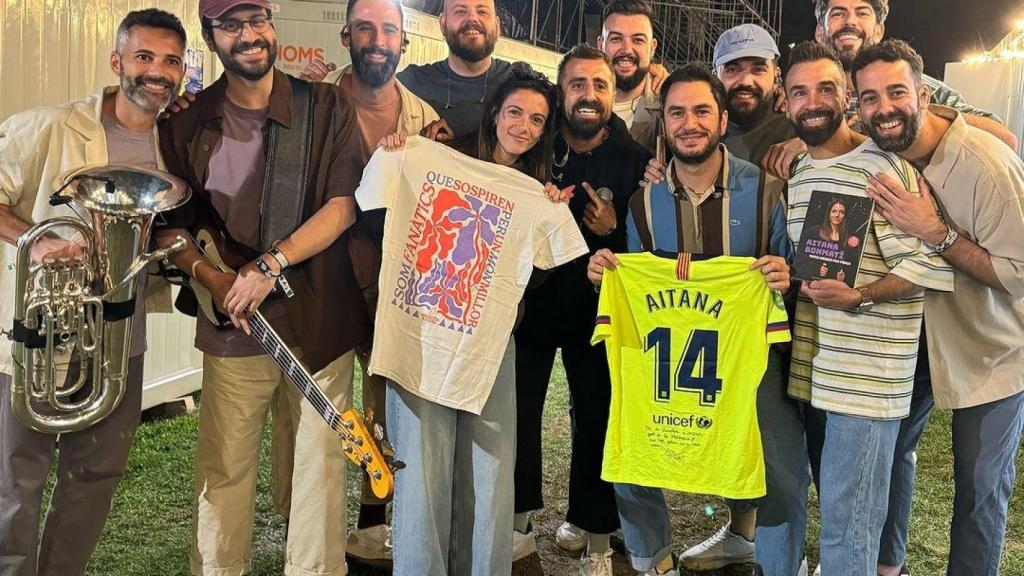 Aitana Bonmatí con La Fúmiga, grupo de música catalán