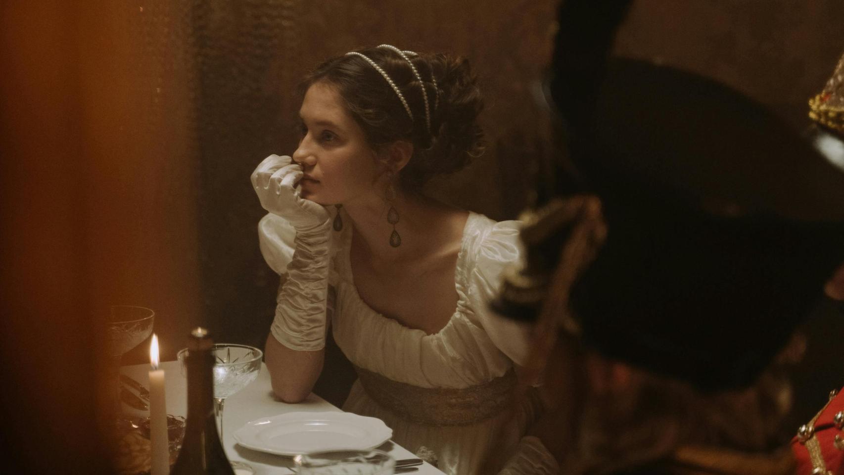 Mujer vestida de la nobleza