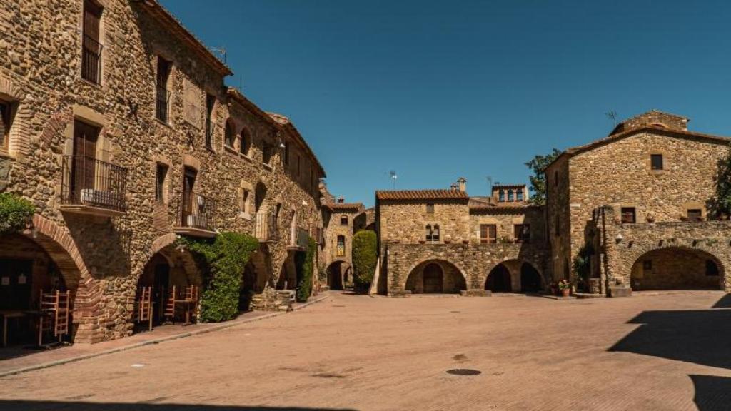 Cruïlles, Monells i Sant Sadurní de l'Heura