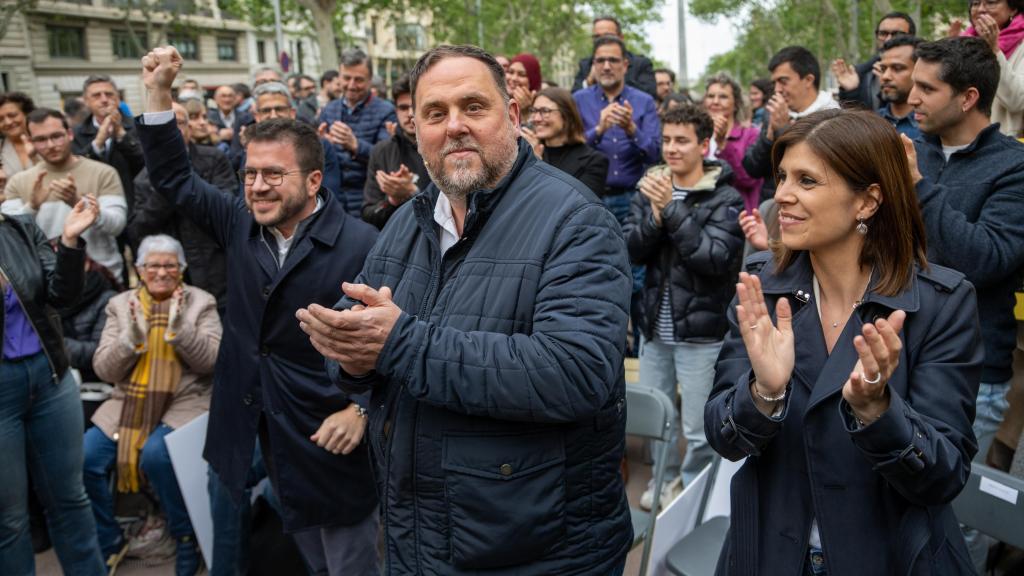 Oriol Junqueras, expresidente de ERC, y Marta Vilalta, portavoz del partido