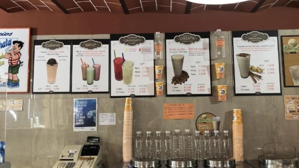 Exterior de la horchatería Sant Roc