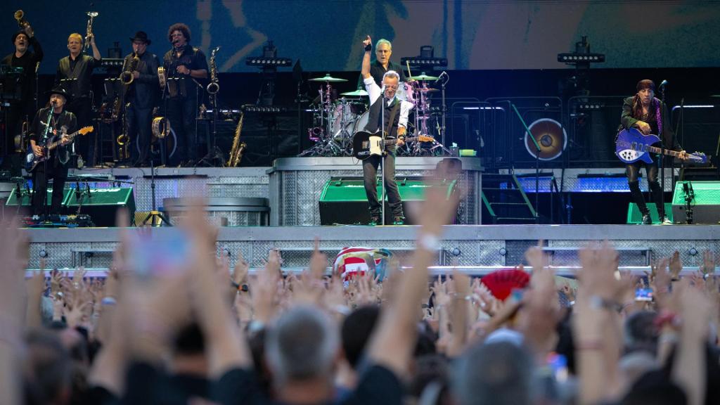 Bruce Springsteen durant la seva actuació a l'Estadi Olímpic