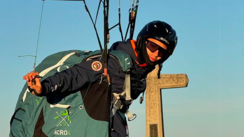 Imagen del parapentista asesinado Eric López Martínez
