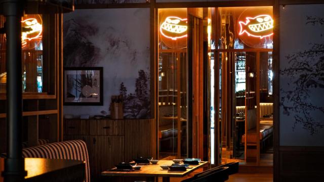 Interior del restaurante Monster Sushi