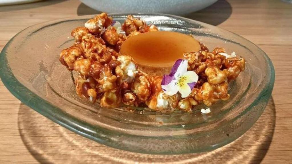 Flan con palomitas de Tierra Brava