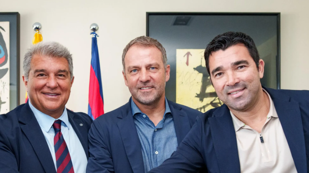 Rafa Yuste, Joan Laporta, Hansi Flick y Deco formalizan el fichaje del técnico alemán por el Barça