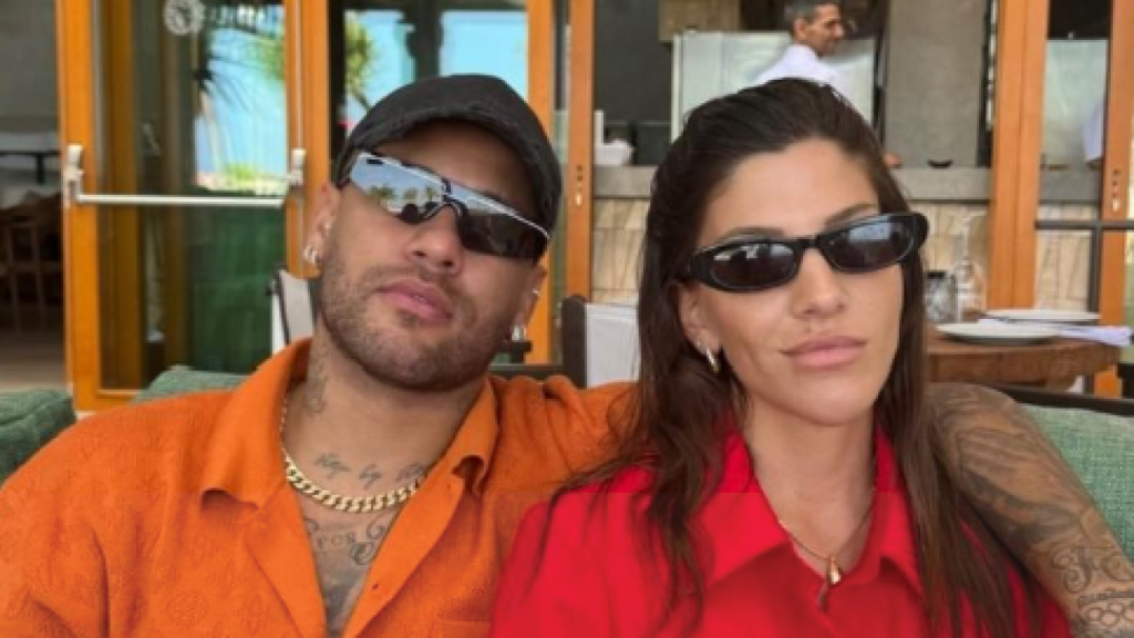 Neymar en el Bastian Beach de Barcelona