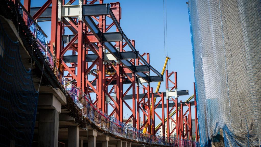 El boulevard, ahora en obras, dará acceso a la primera y la segunda gradas