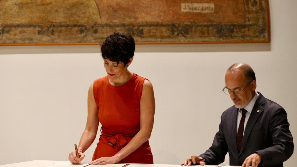 La ministra de Inclusión, Elma Saiz, y el consejero de Derechos Sociales de la Generalitat Carles Campuzano