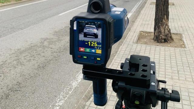 Un control de velocidad de la Guardia Urbana