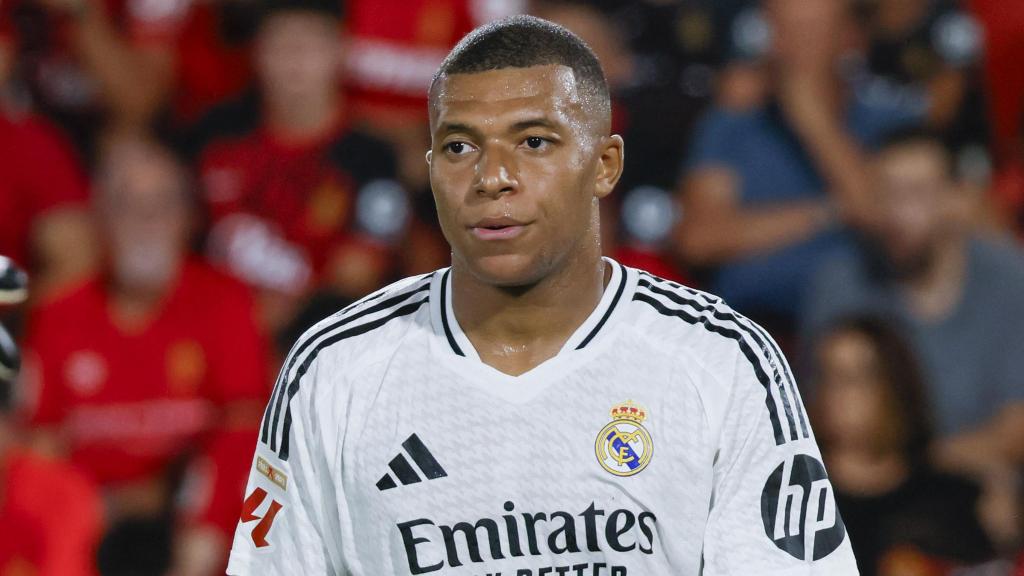 Kylian Mbappé, con cara de circunstancias durante el RCD Mallorca-Real Madrid
