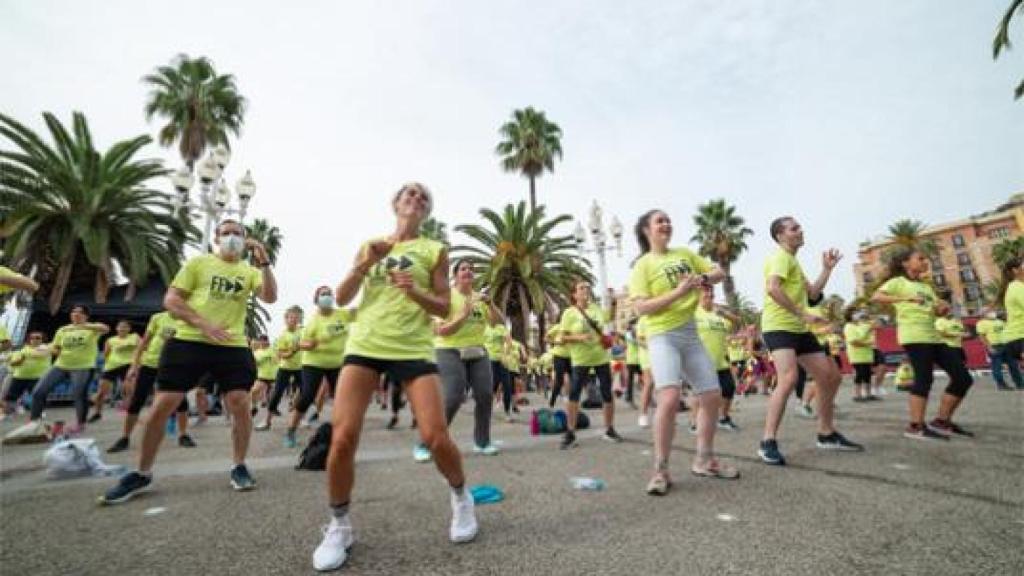 Gent fent exercici per la Festa del Fitness de Barcelona en una edició anterior