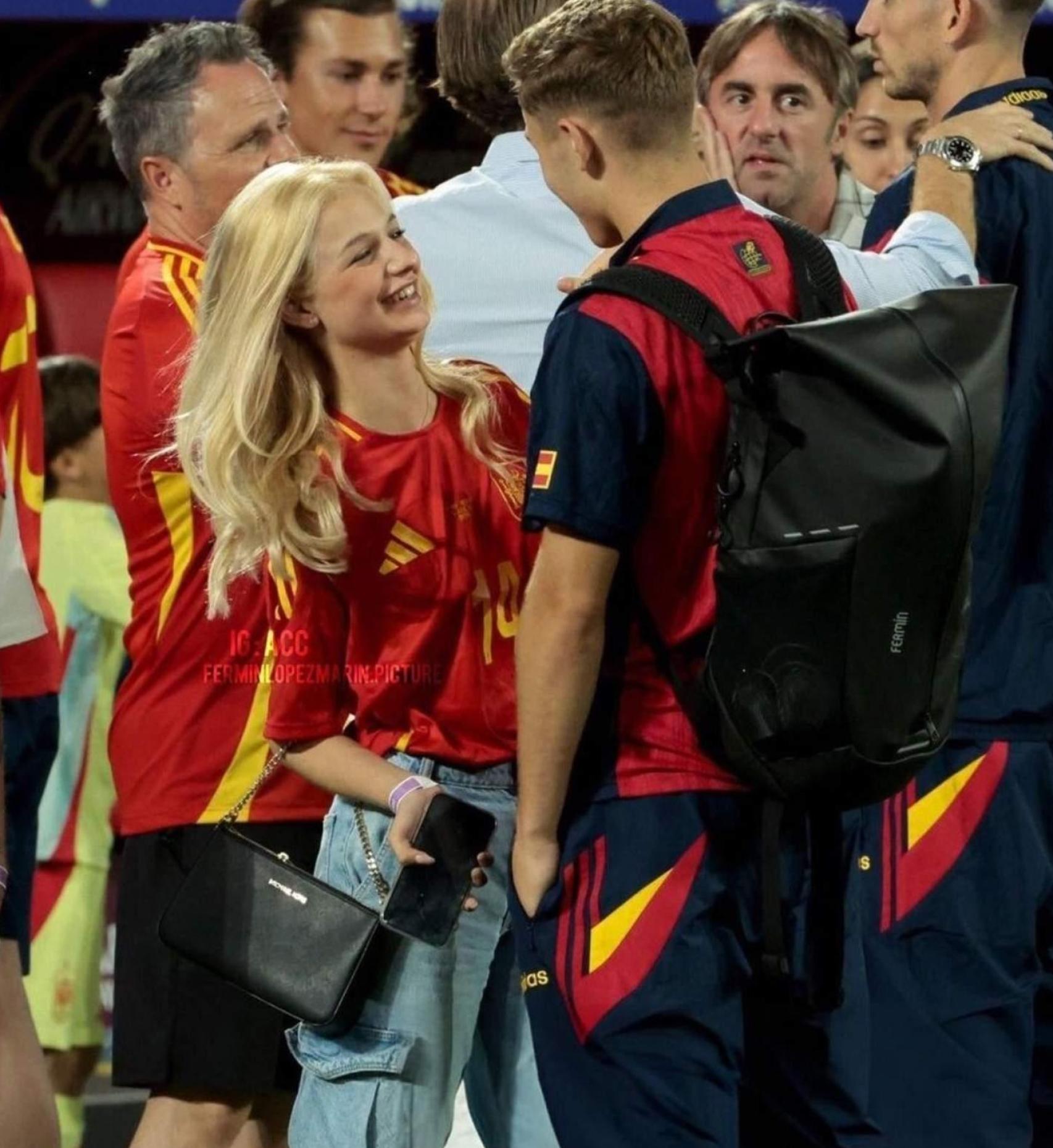 Berta Gallardo y Fermín López celebran la Eurocopa 2024
