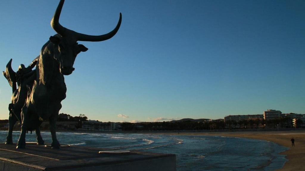 La escultura de Pasifae a Ribes Roges, Vilanova i la Geltrú