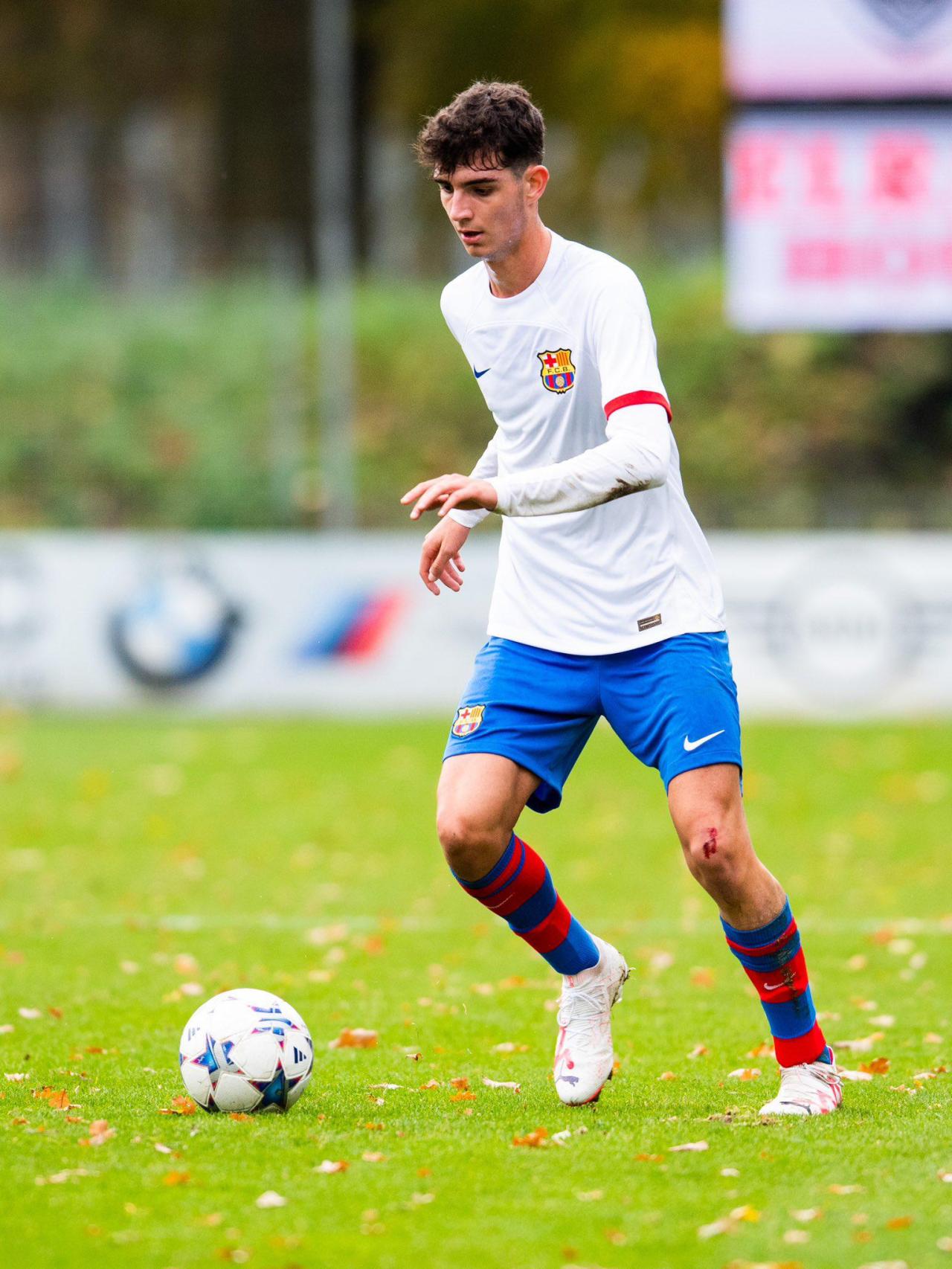 Albert Navarro, durante un partido con el Juvenil A del Barça