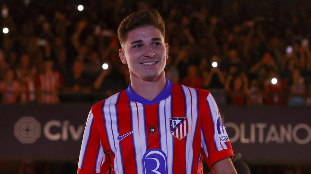 Julián Álvarez, presentado como el nuevo jugador del Atlético de Madrid