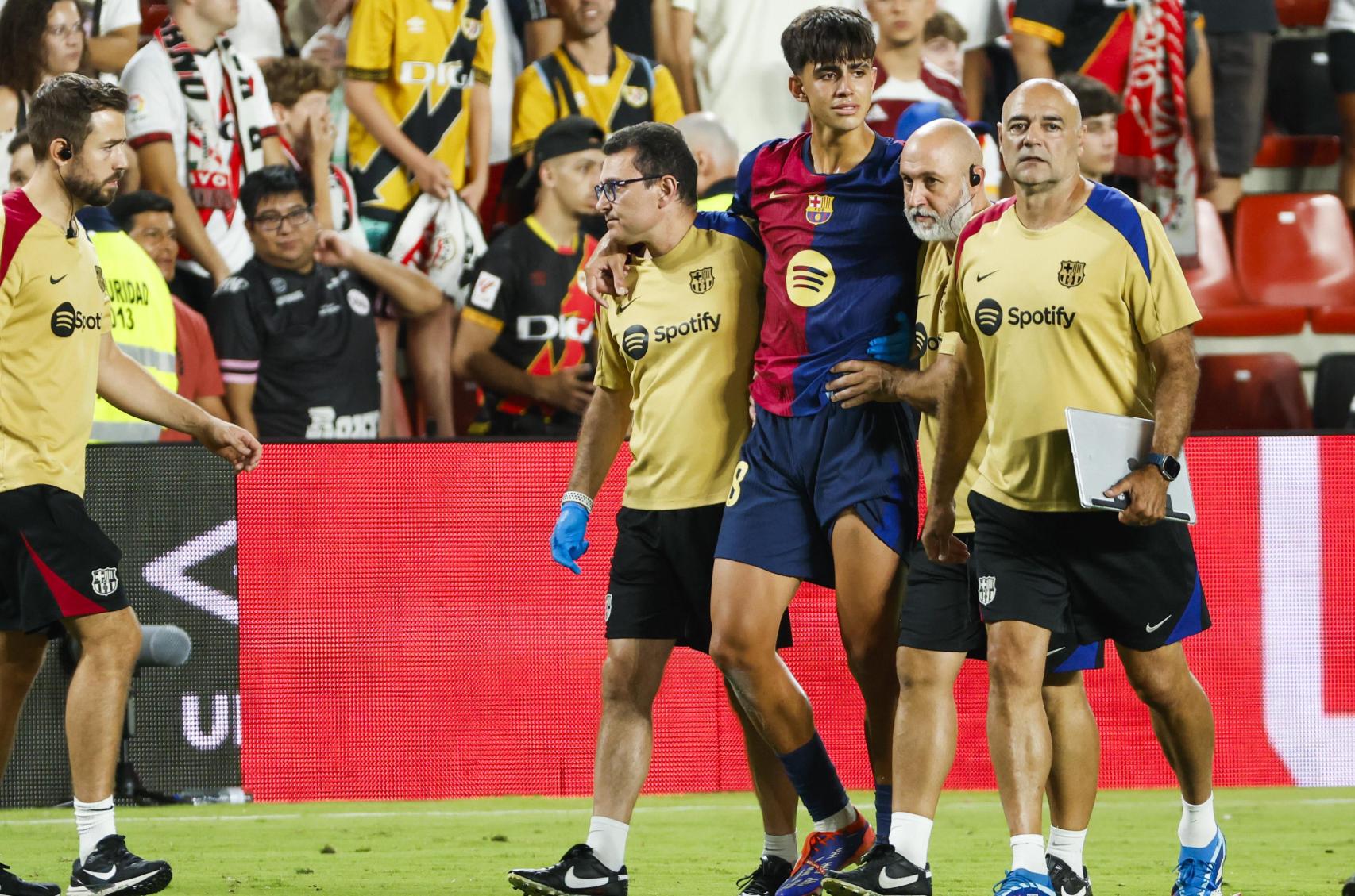 Marc Bernal se retira lesionado del Rayo-Barça