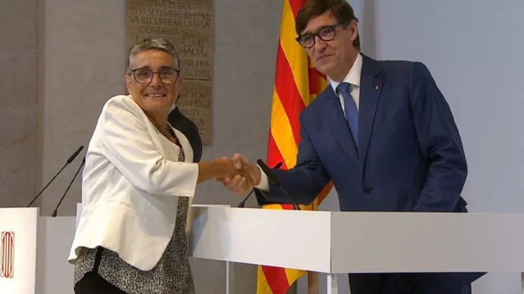 Olga Pané, nueva consejera de Salud, con el 'president' Salvador Illa