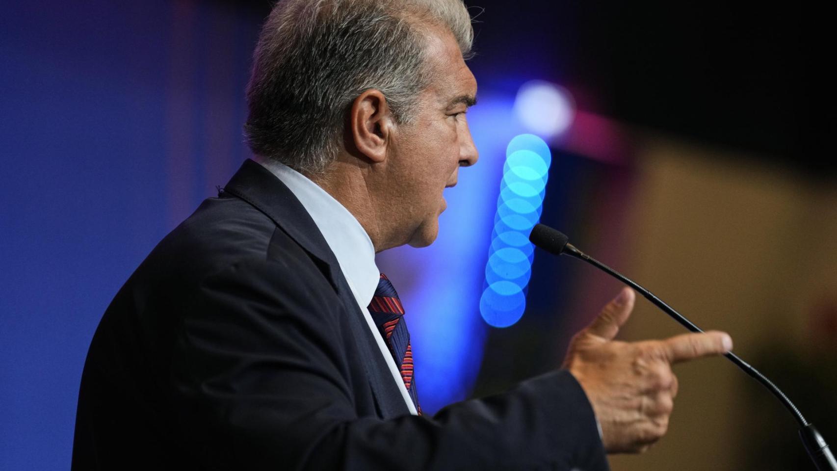 Cara y cruz en el Barça de Laporta: beneficios ordinarios y… ¿pérdidas extraordinarias?