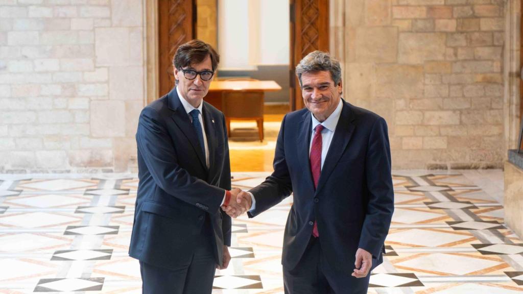 El governador del Banc d'Espanya, José Luis Escrivá i el president de la Generalitat, Salvador Illa