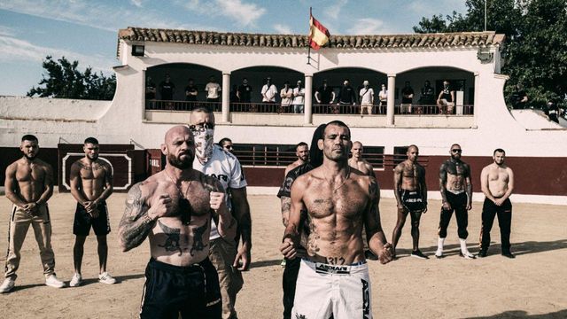 Abner Lloveras contra su rival, el esloveno Bojan Kosednar Zelva
