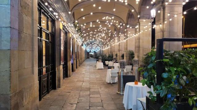 Exterior del restaurante 7 Portes de Barcelona