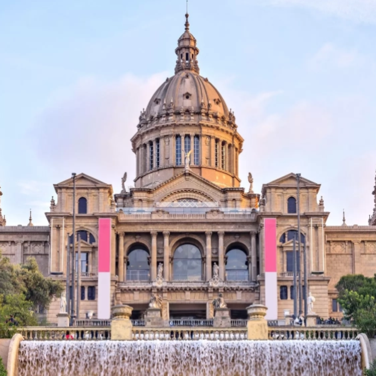 El Museu Nacional d'Art de Catalunya (MNAC) a Barcelona