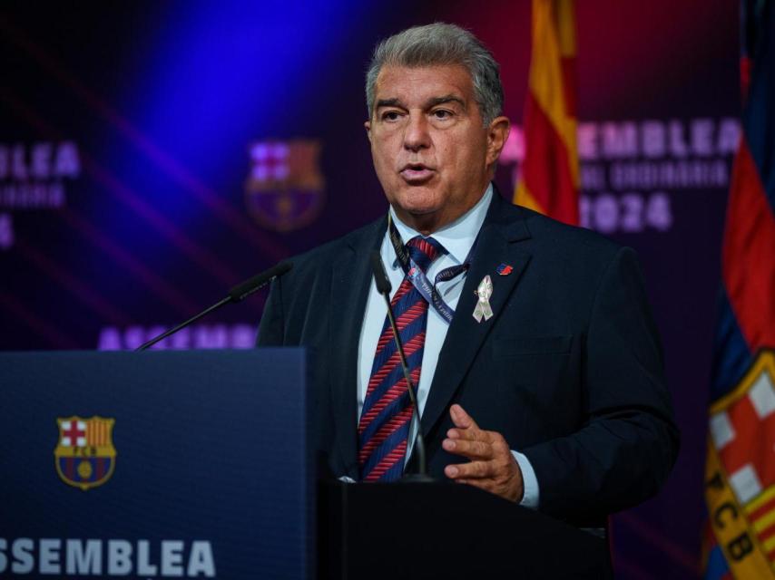 Joan Laporta, presidente del Barça, durante su discurso en la asamblea de compromisarios