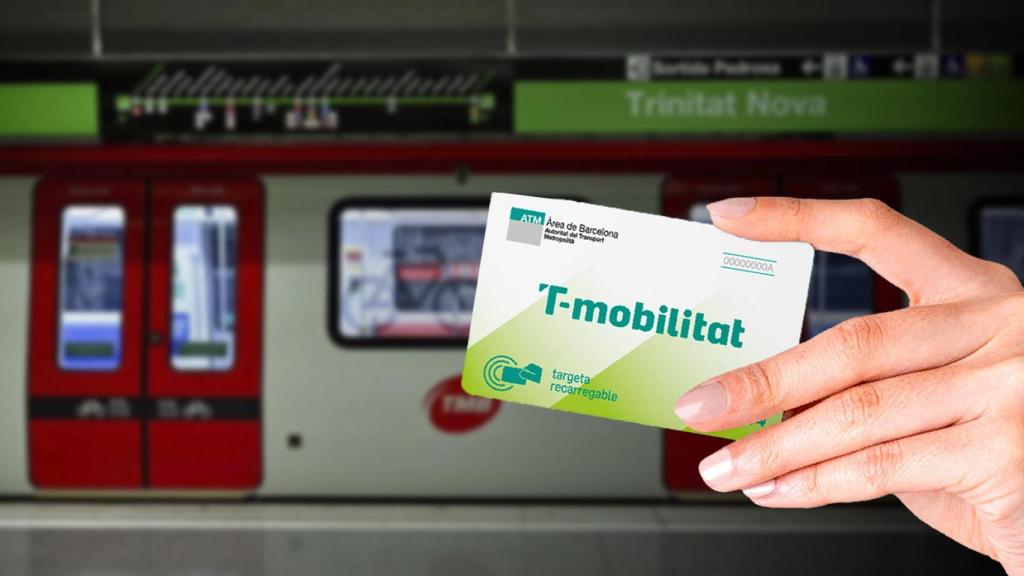 Fotomontaje del metro de Barcelona con la T-Mobilitat de cartón