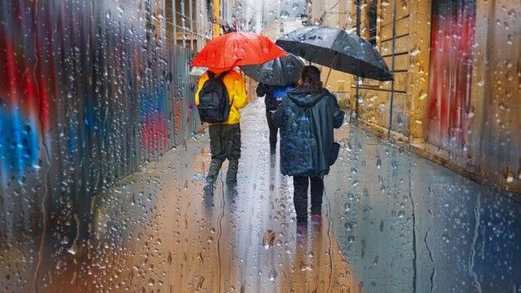 La DANA Alice llega a Barcelona: la AEMET activa la alerta amarilla por lluvias intensas