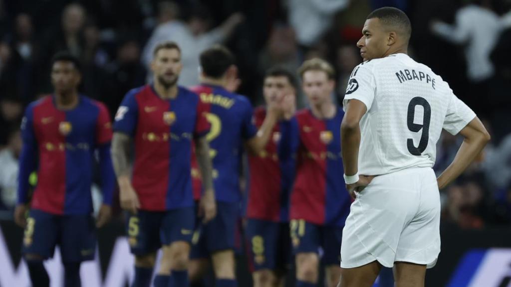 La frustración de Kylian Mbappé tras perder el clásico contra el Barça en el Bernabéu
