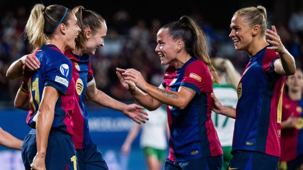 Alexia Putellas, Caroline Graham Hansen, Claudia Pina i Frido Rolfö celebren un gol del Barça Femení contra el Hammarby