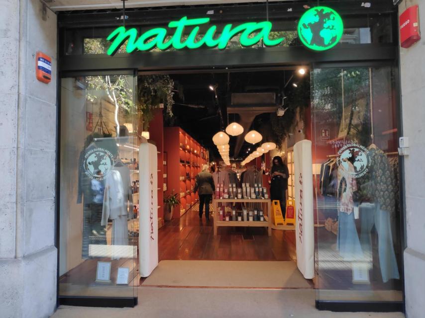 Establecimiento Natura en la calle de Consell de Cent