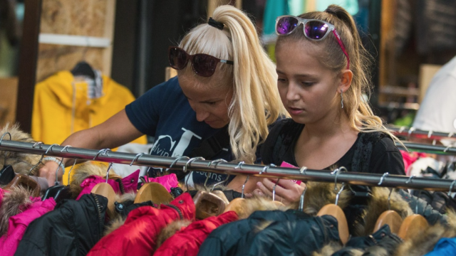 Imagen de archivo de un mercadillo en Barcelona