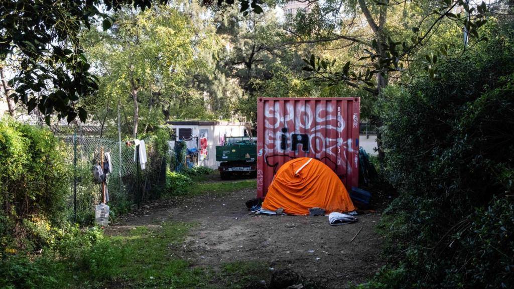 Personas sin hogar que duermen en Montjuïc