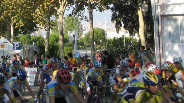 Ciclistas durante una edición de la 'Escalada Ciclista a Montjuïc'