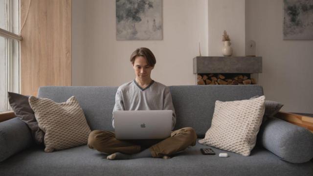 Teletrabajo desde el sofá