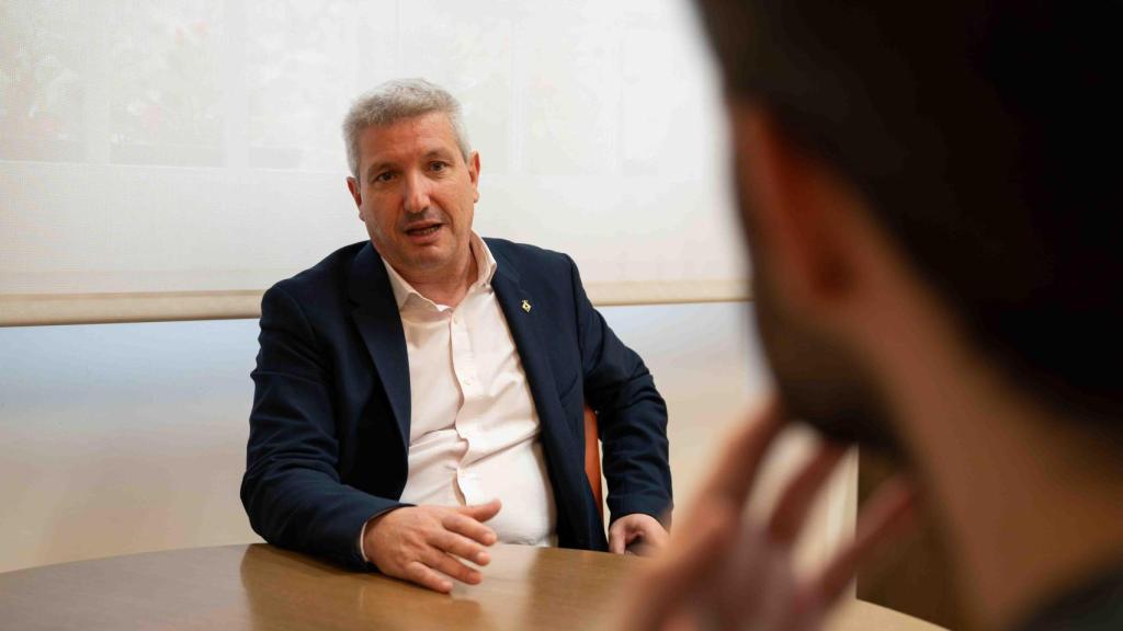 Eduard Sanz durant una entrevista amb Metròpoli