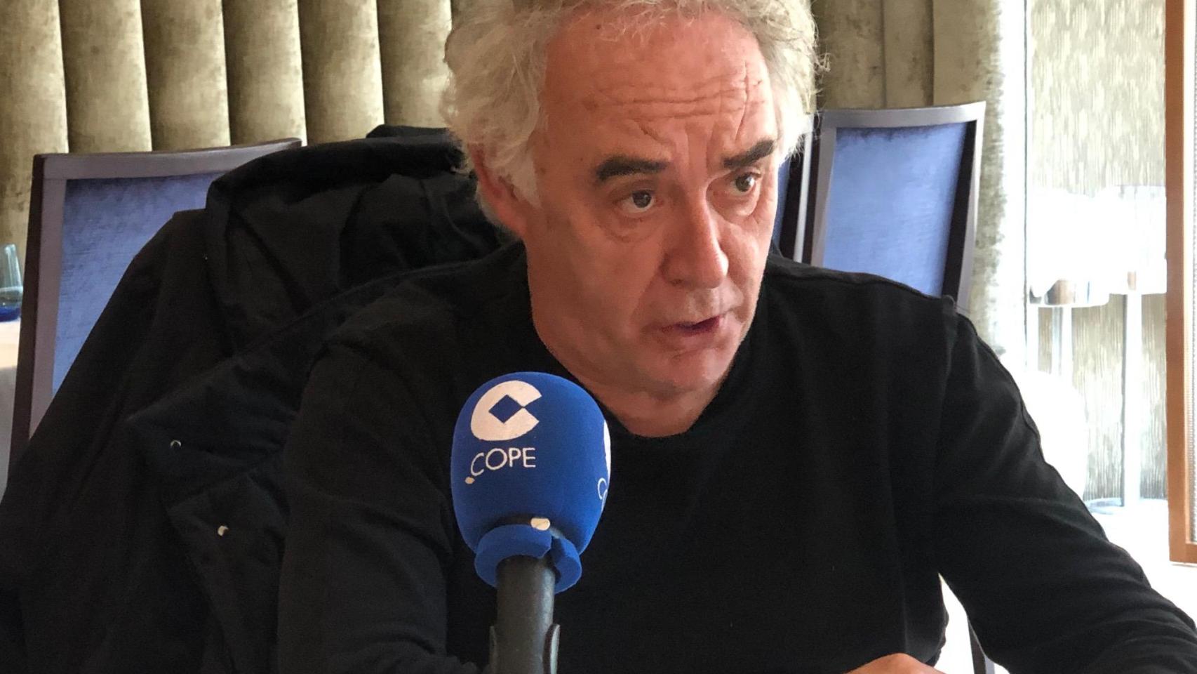 El chef Ferran Adrià, en la entrevista con la cadena Cope y 'Metrópoli'